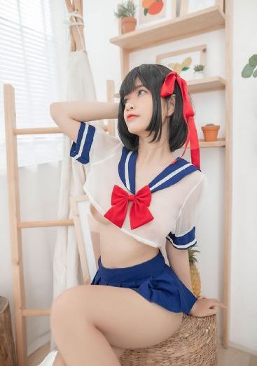 鲨鱼女孩