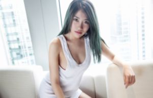 《课中坏事》无删减