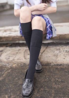 小资女孩向前冲 电视剧免费观看
