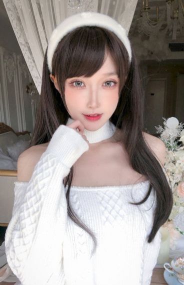 两男一女一起做韩国电影三级