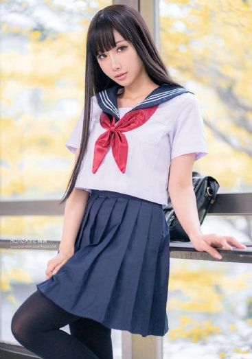 美女老板的贴身男保镖短剧