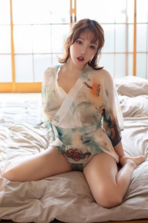 打烊后仅剩两个人的沙龙